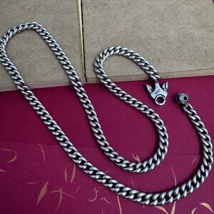 Classic handmade S925 sterling silver men's necklace with aged design. Silver ne
